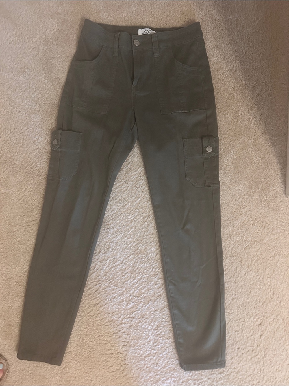 Women’s Casual Pants